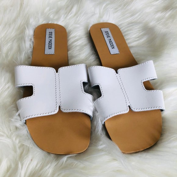 Steve Madden Greece White Flat Sandals Size 8 - Picture 3 of 6
